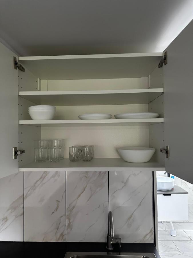 Luxurious Apartment Near Citycenter Borås Extérieur photo